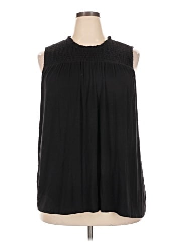 Croft & Barrow Sleeveless T-Shirt (view 1)