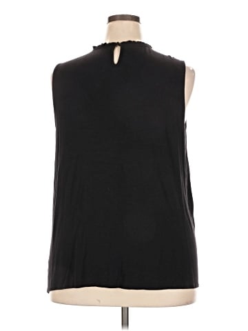 Croft & Barrow Sleeveless T-Shirt (view 2)