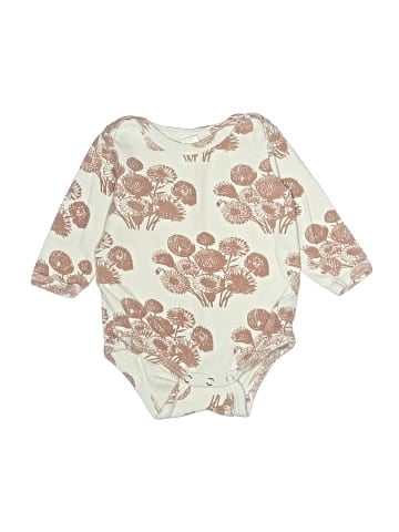 Kate Quinn Organics Long Sleeve Onesie (view 1)