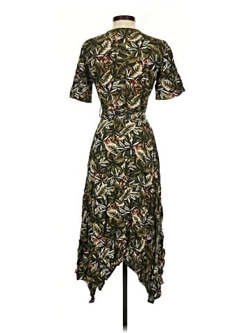 Banana Republic Casual Dress (view 2)