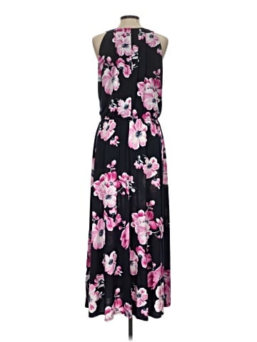 Signature by Robbie Bee Casual Dress (view 2)