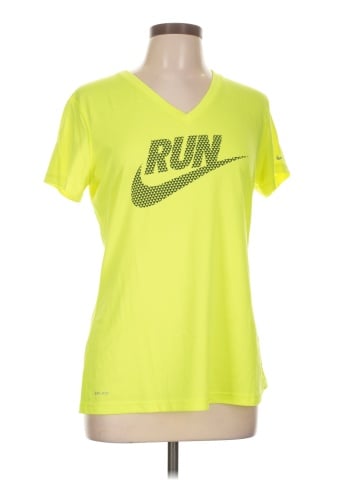 Nike Active T-Shirt (view 1)