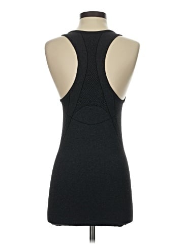Gap Fit Tank Top (view 2)