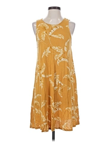 H&M Casual Dress (view 1)