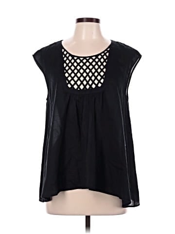 HD in Paris Sleeveless Blouse (view 1)