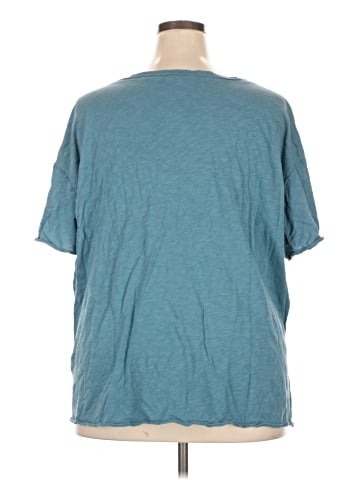 Torrid Short Sleeve T-Shirt (view 2)