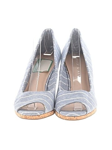 Kelly & Katie Wedges (view 2)