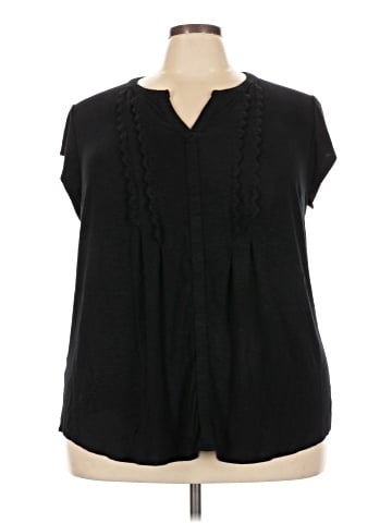 Daniel Rainn Sleeveless T-Shirt (view 1)