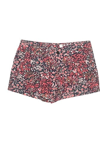 Gap Shorts (view 1)