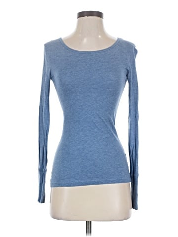 Maurices 3/4 Sleeve T-Shirt (view 1)