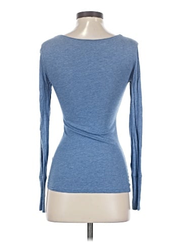 Maurices 3/4 Sleeve T-Shirt (view 2)