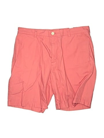 Vineyard Vines Cargo Shorts (view 1)