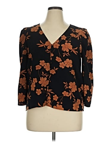 Sanctuary 3/4 Sleeve Blouse (view 1)
