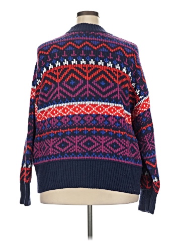 Old Navy Pullover Sweater (view 2)