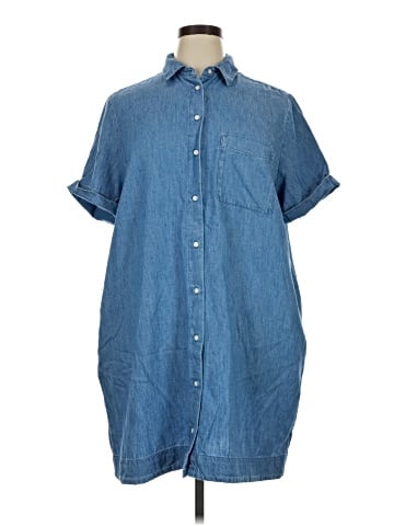 Old Navy Casual Dress (view 1)