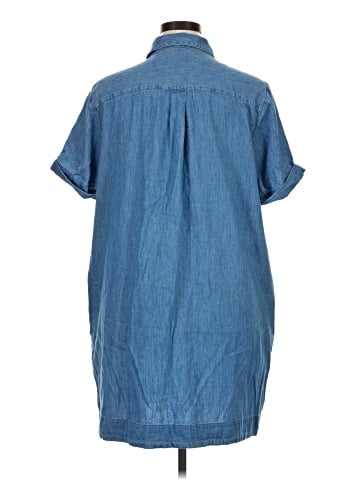 Old Navy Casual Dress (view 2)