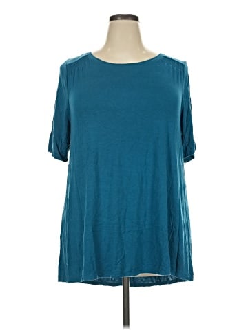 Lane Bryant Short Sleeve T-Shirt (view 1)