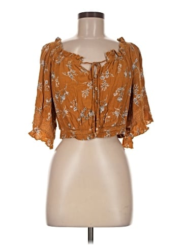 BaeVely Short Sleeve Blouse (view 1)