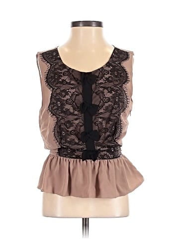 Darling Sleeveless Blouse (view 1)