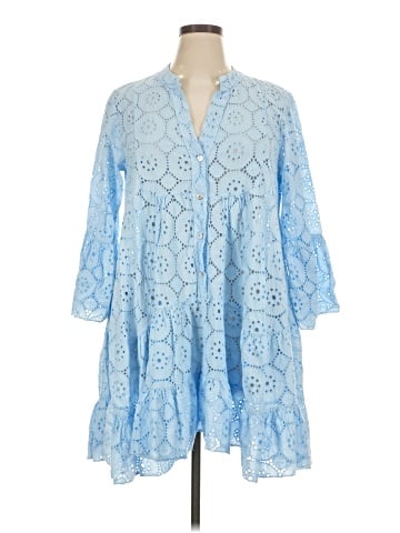 Three Stars Casual Dress (view 1)