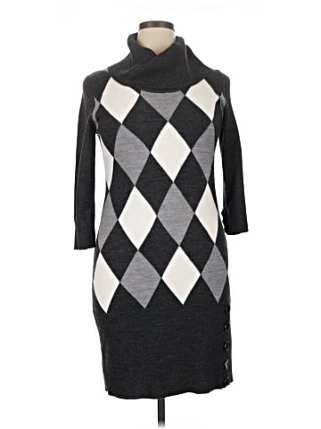 Sandra Darren Casual Dress (view 1)