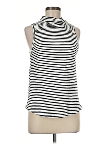 Universal Thread Sleeveless T-Shirt (view 1)