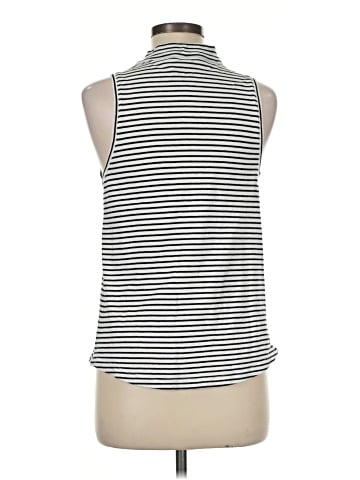 Universal Thread Sleeveless T-Shirt (view 2)