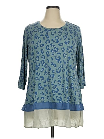 LOGO by Lori Goldstein 3/4 Sleeve T-Shirt (view 1)
