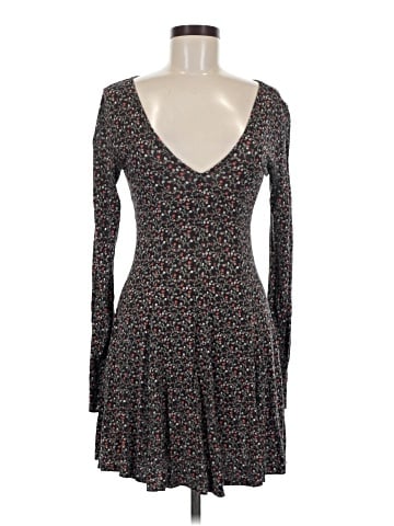 Forever 21 Casual Dress (view 1)