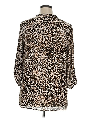 a.n.a. A New Approach 3/4 Sleeve Blouse (view 2)