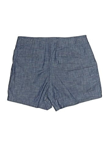 Gap Shorts (view 2)