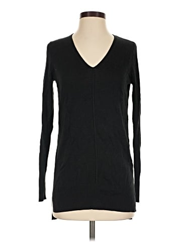 Old Navy Pullover Sweater (view 1)