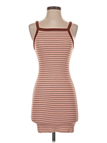Forever 21 Casual Dress (view 1)
