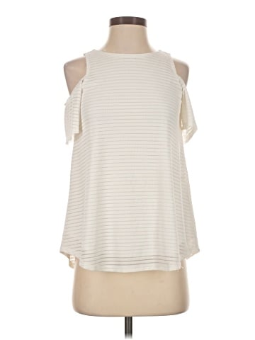 Maurices Sleeveless T-Shirt (view 1)