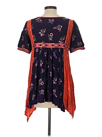 Floreat Short Sleeve Blouse (view 2)