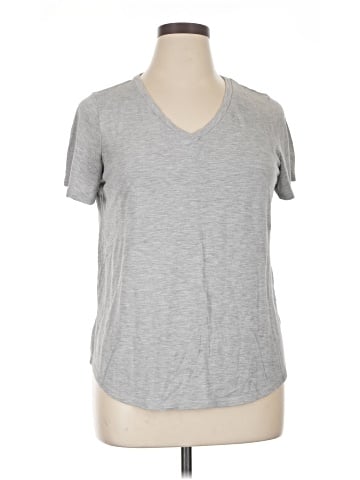 Jessica Simpson Short Sleeve T-Shirt (view 1)
