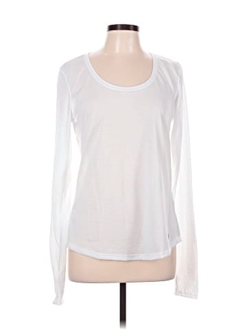 Under Armour Long Sleeve T-Shirt (view 1)