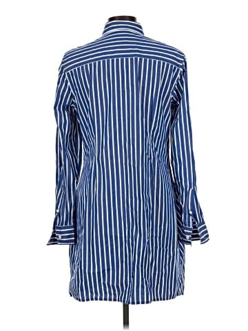 Gap Long Sleeve Button-Down Shirt (view 2)