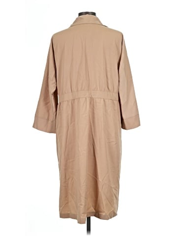 Forever 21 Trenchcoat (view 2)