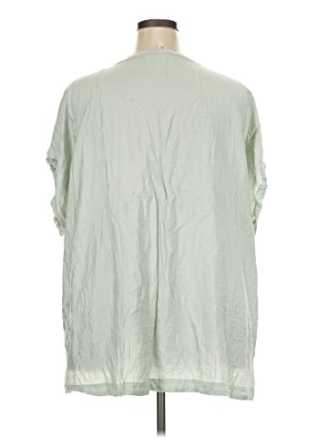 Ava & Viv Short Sleeve Blouse (view 2)