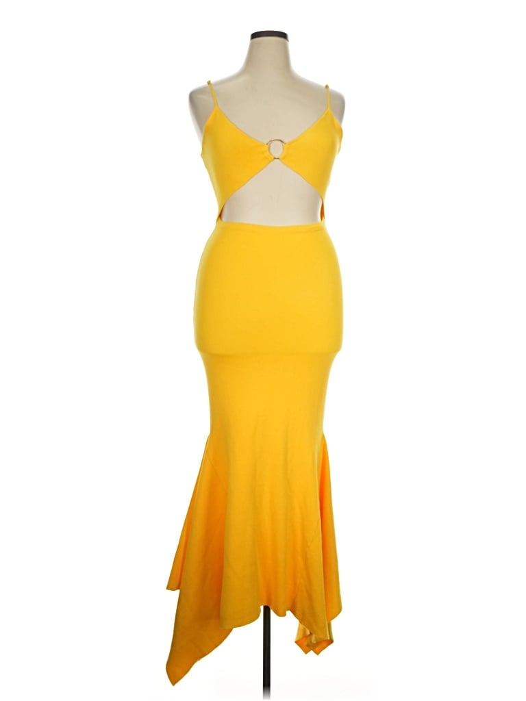 Pre-owned Akira Cocktail Dress In Yellow