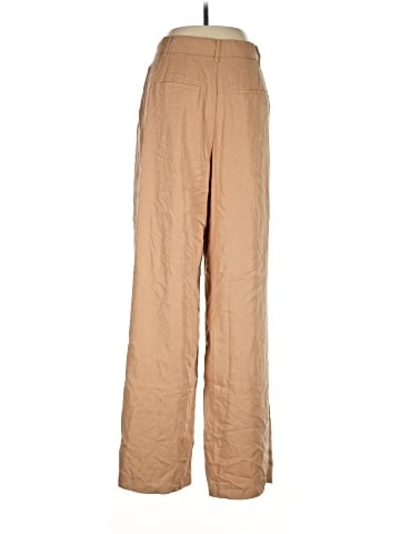 Zara Khakis (view 2)