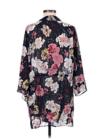 LoveRiche Kimono (view 2)
