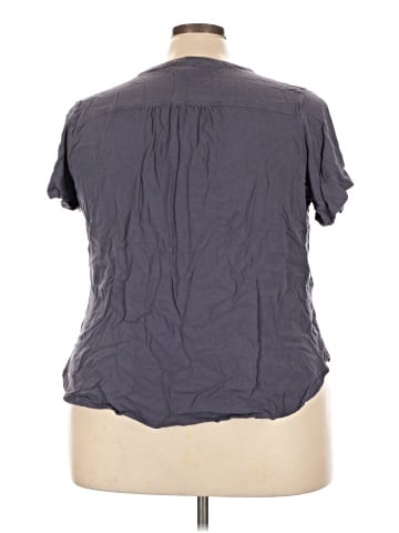 Market and Spruce Short Sleeve Blouse (view 2)