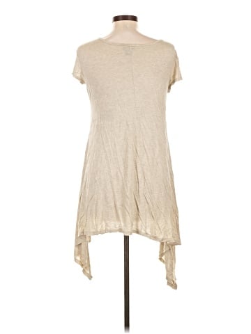 Apostrophe Short Sleeve Top (view 2)