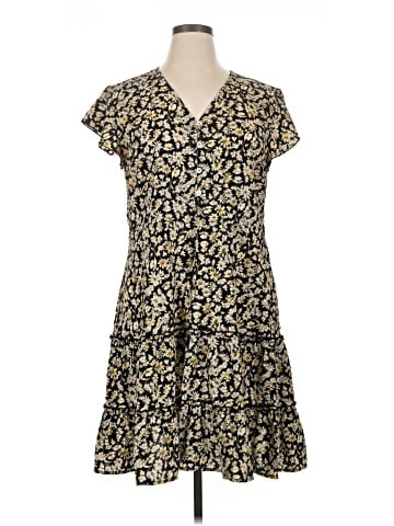 Kirundo Casual Dress (view 1)
