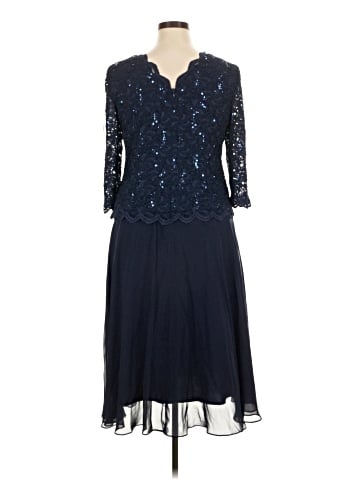Alex Evenings Cocktail Dress (view 2)