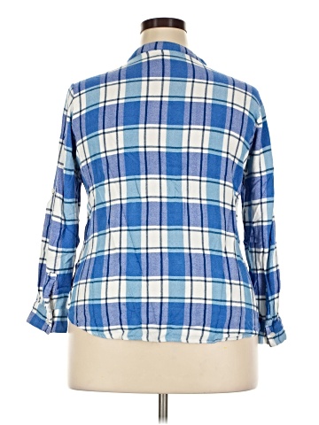 Max Jeans 3/4 Sleeve Button-Down Shirt (view 2)