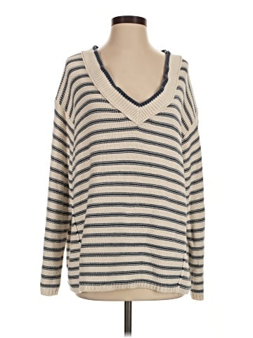 American Eagle Outfitters Pullover Sweater (view 1)