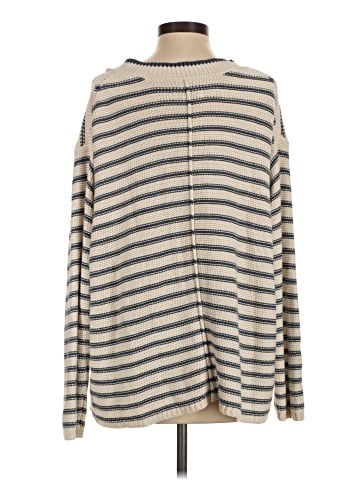 American Eagle Outfitters Pullover Sweater (view 2)